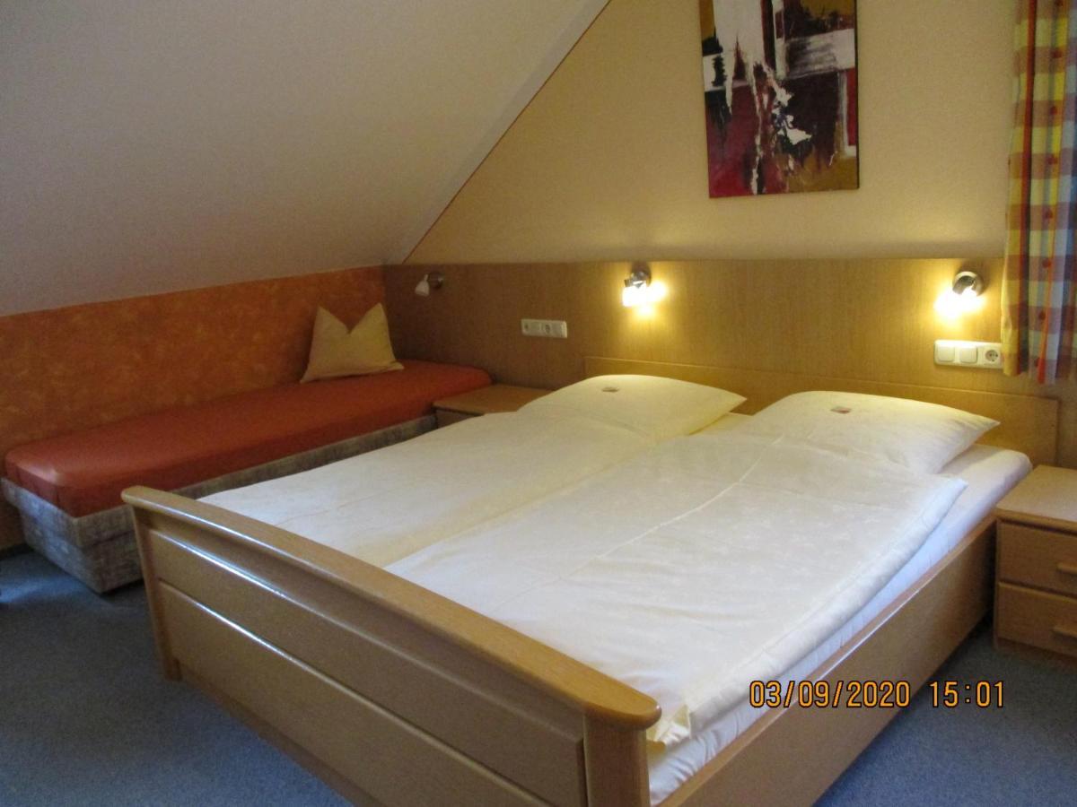 Pension "Zum Schwan" Muhr am See Exterior foto